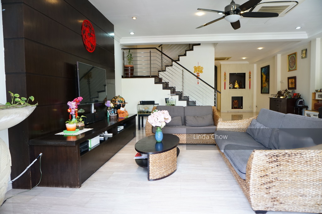Carpmael Road (D15), Terrace #194081522